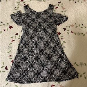 Cut out shoulder dress